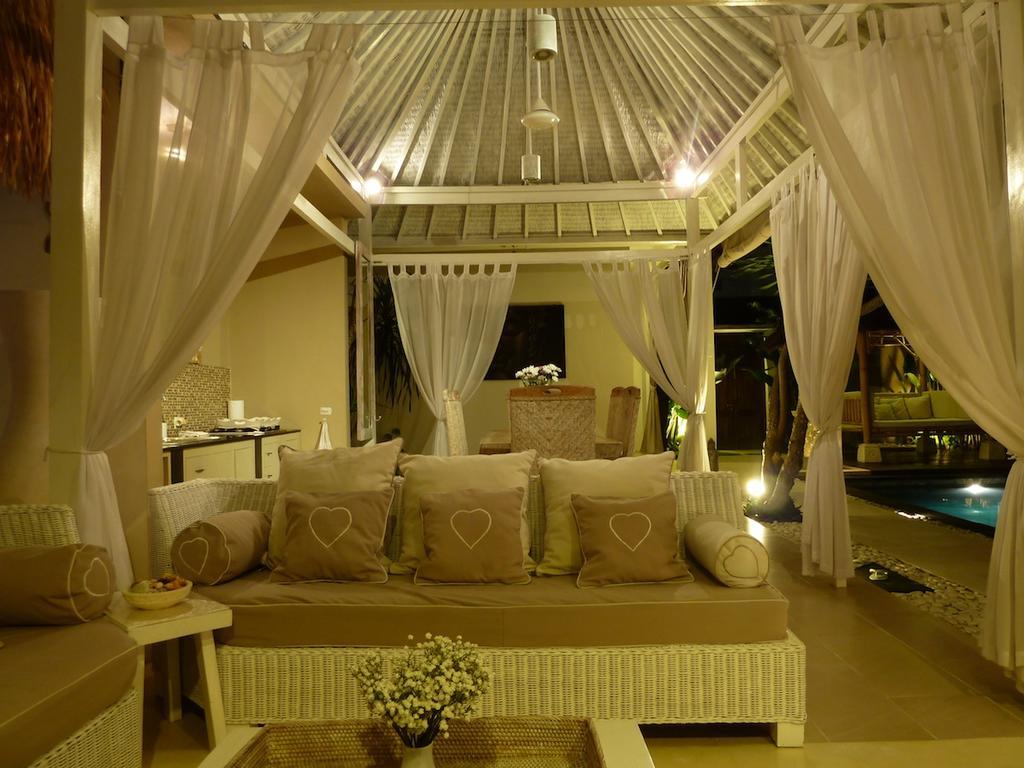 La Dolce Villa Seminyak  Luaran gambar
